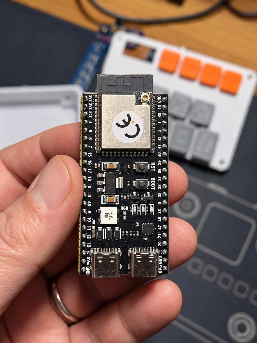 Placa de desarrollo ESP32-S3 N16R8 de tamaño normal